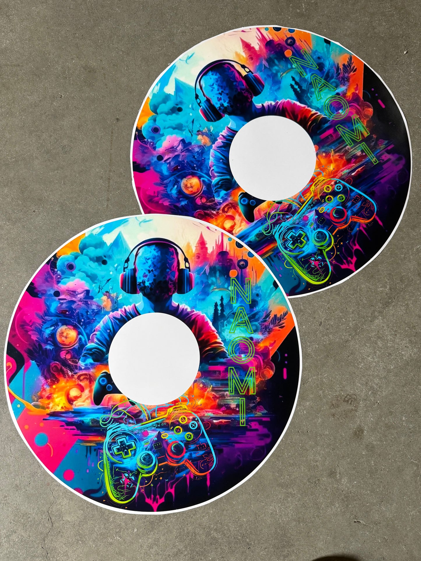 Rolstoelstickers voor 24 inch wielen thema gaming met naam