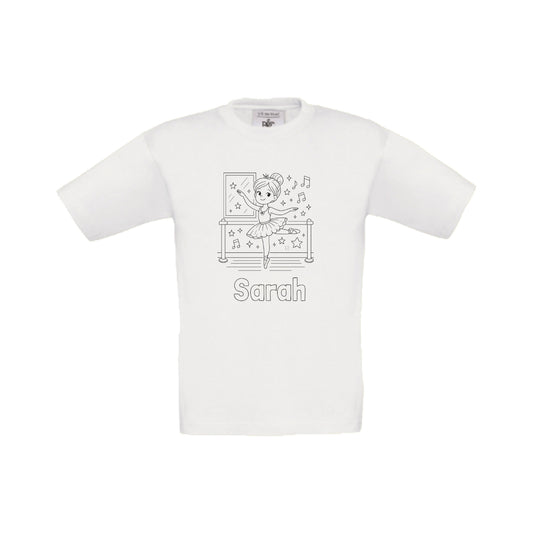 Wit t-shirt om in te kleuren met ballerina print en naam, maat 98/104 t/m 152/164 – Traktatiecorner.nl