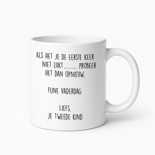 Mok voor vaderdag gegeven door het tweede kind