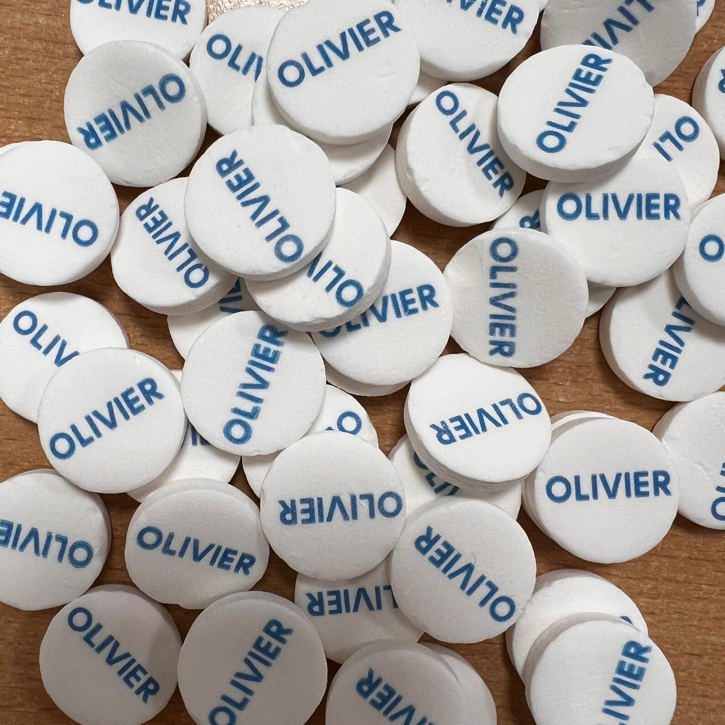 Pepermuntjes bedrukt met de naam Olivier