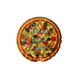 Gepersonaliseerde pizza-rijstwafel met tekst ‘HOERA! Jamie 6 jaar’ – verjaardagstraktatie met kleurrijke decoratie