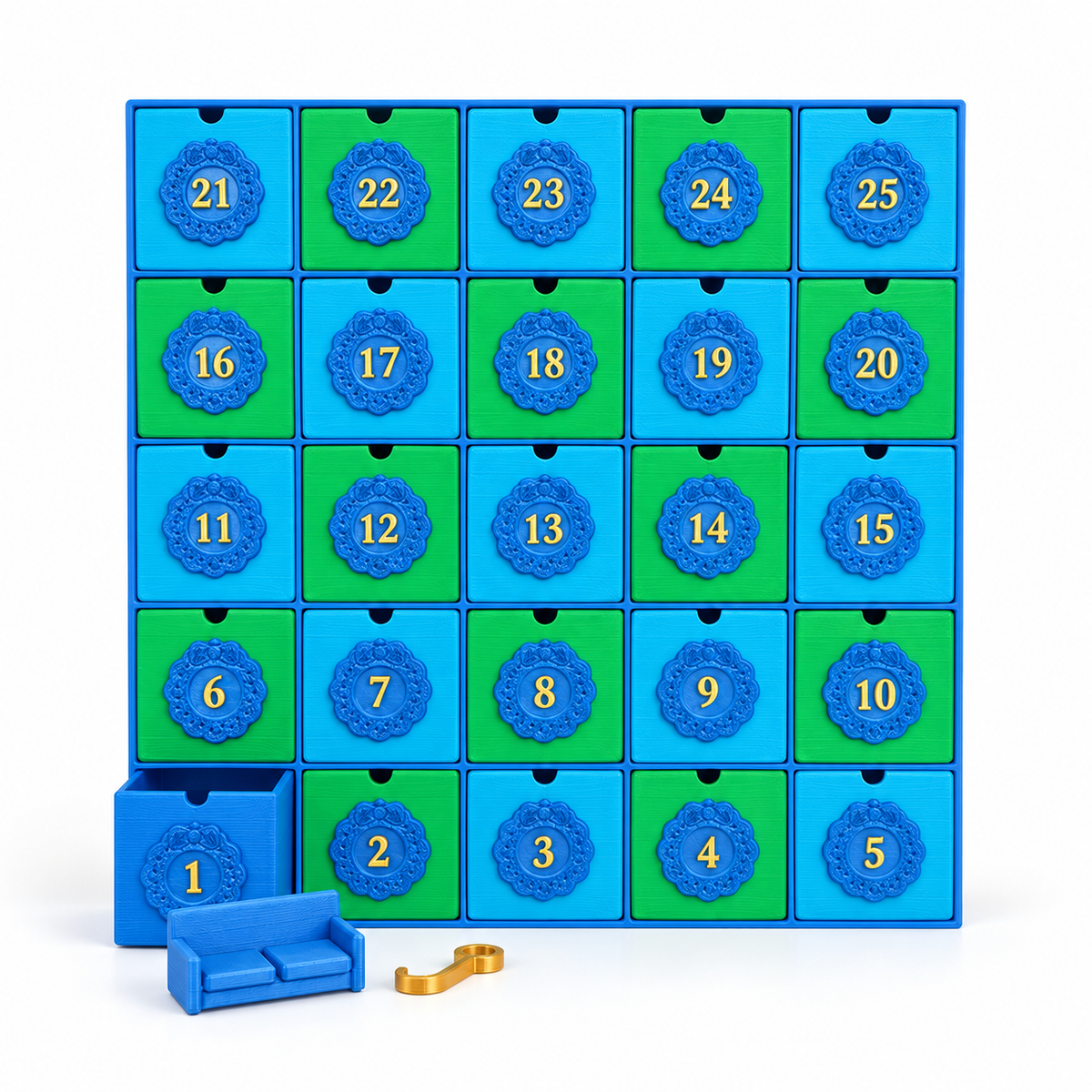 Blauw en groene adventkalender met 25 bakjes, goudkleurige cijfers, een miniatuurbankje en een gouden sleutel.